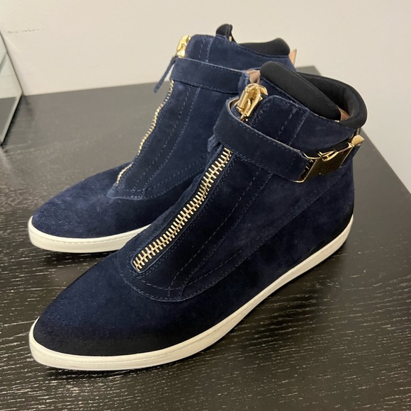 Blue suede ankle boots. Size 37 - Picture 5 of 5